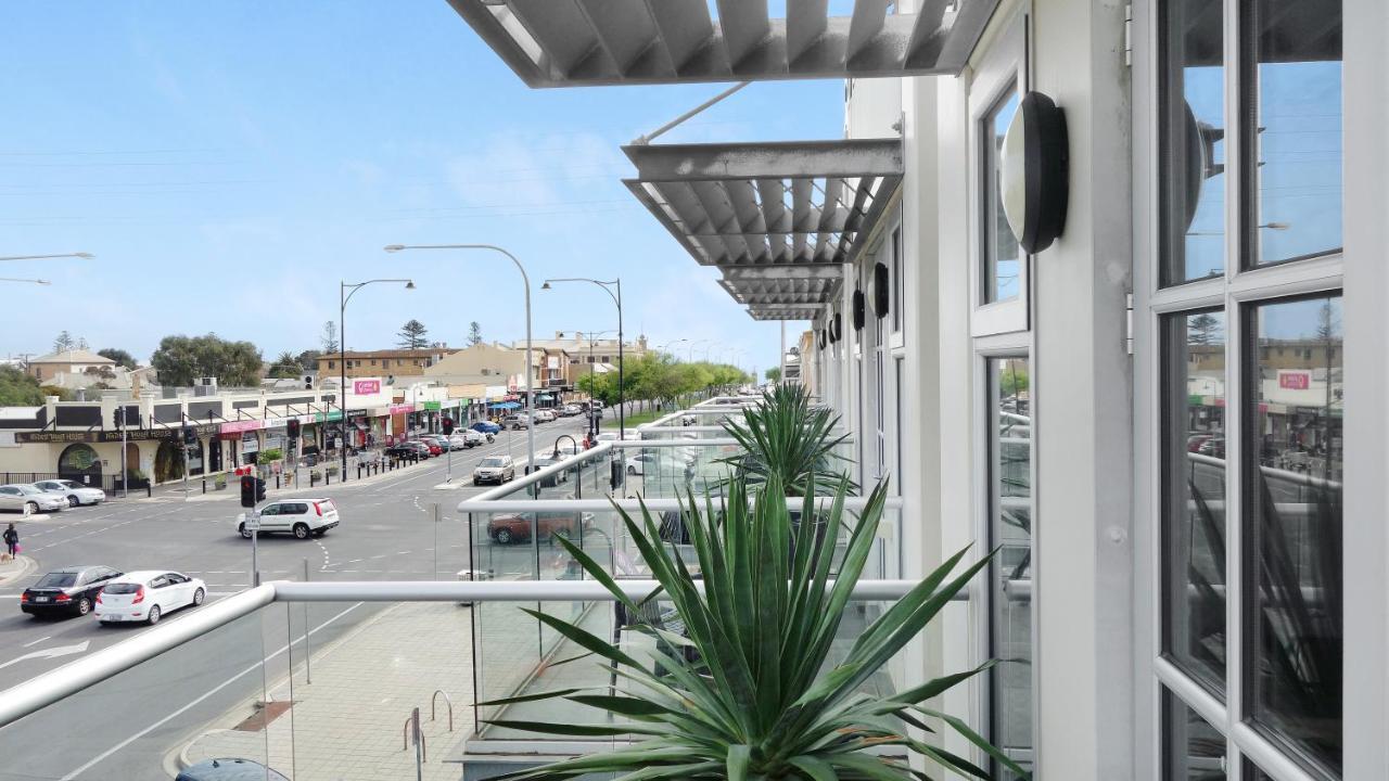 Semaphore Splash Apartments Port Adelaide Dış mekan fotoğraf