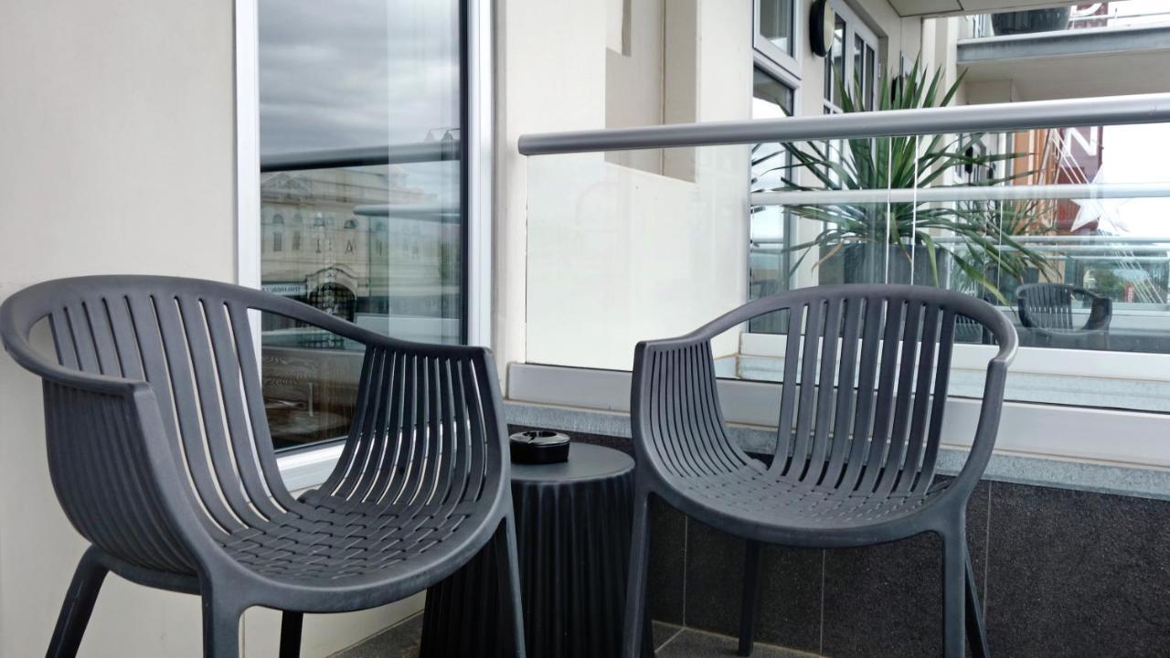 Semaphore Splash Apartments Port Adelaide Dış mekan fotoğraf
