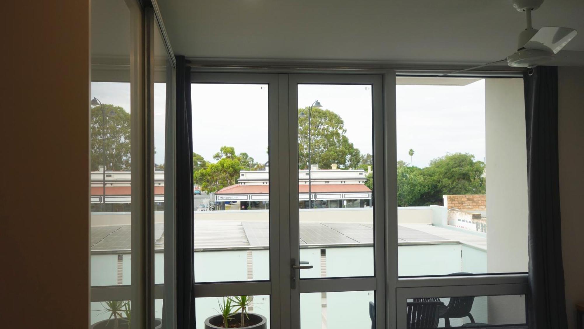 Semaphore Splash Apartments Port Adelaide Dış mekan fotoğraf